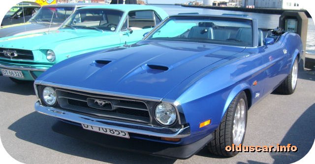 1971 Ford Mustang Convertible Coupe front